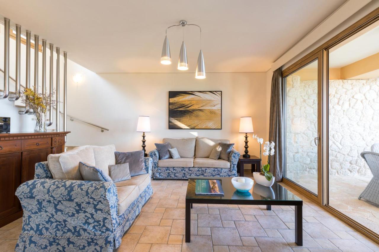 Villa Pietra Gialla By Rodostamo Collection Kasziópi Kültér fotó
